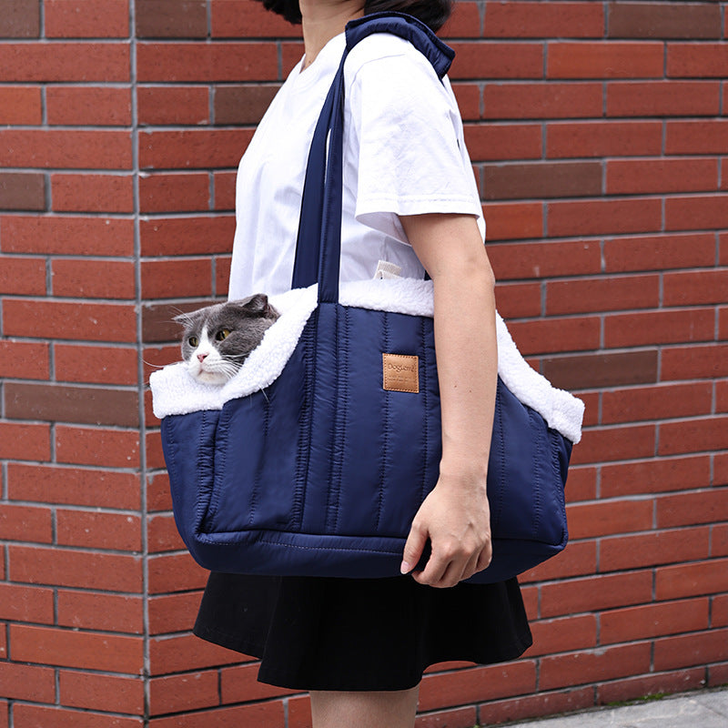 Pet Carrier Handheld Winter Thickened Portable Large Capacity Car Mount Sterilized Crossbody Bag for Dogs Outdoor Pet Bag